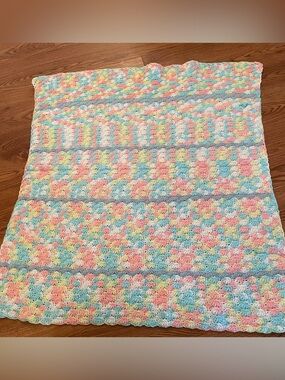Handmade Crocheted Throw Lap Baby Blanket  Afghan 27 X 30 Cozy Vintage Pastel